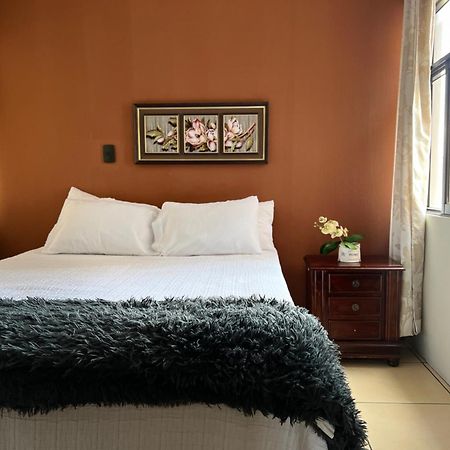 ケツァルテナンゴAmplio Apartamento, En Colonia Cerezos, Tercer Nivelアパートメント エクステリア 写真